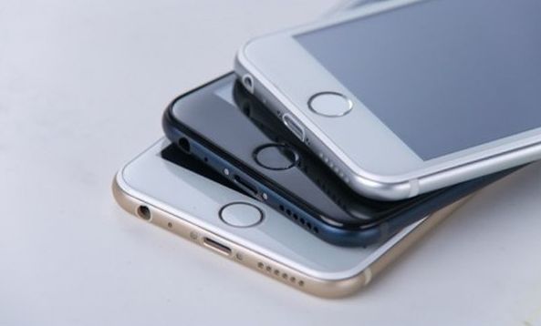 购买 iPhone 你会选择新机还是二手机？